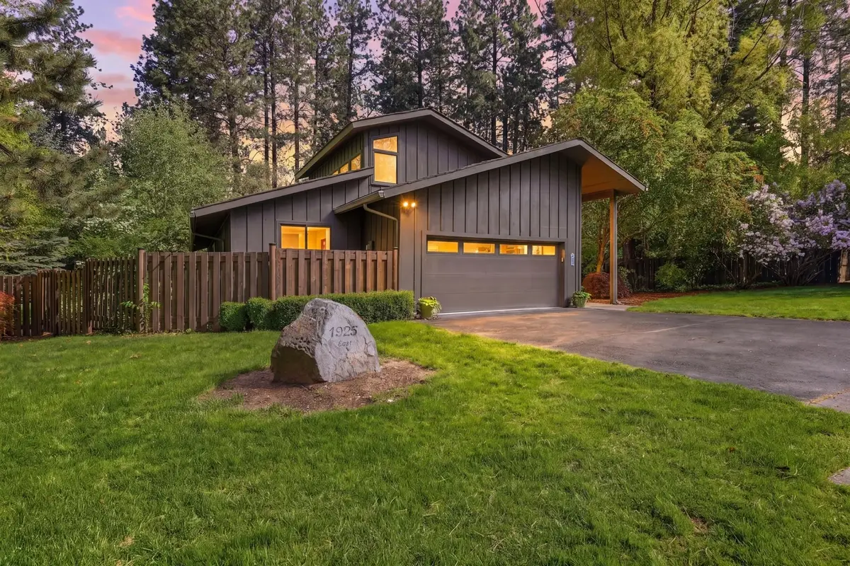 1925 E Rockwood Blvd, Spokane, WA 99203 - #1