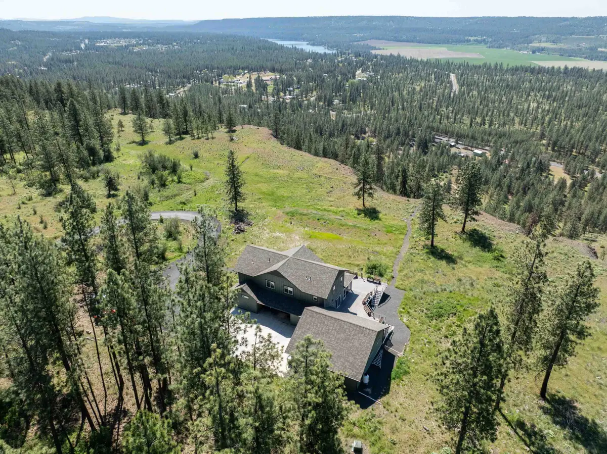 6560 Pine Ridge Way, Nine Mile Falls, WA 99026 - #1