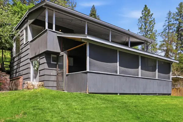 1422 S Liberty Dr, Liberty Lake, WA 99019