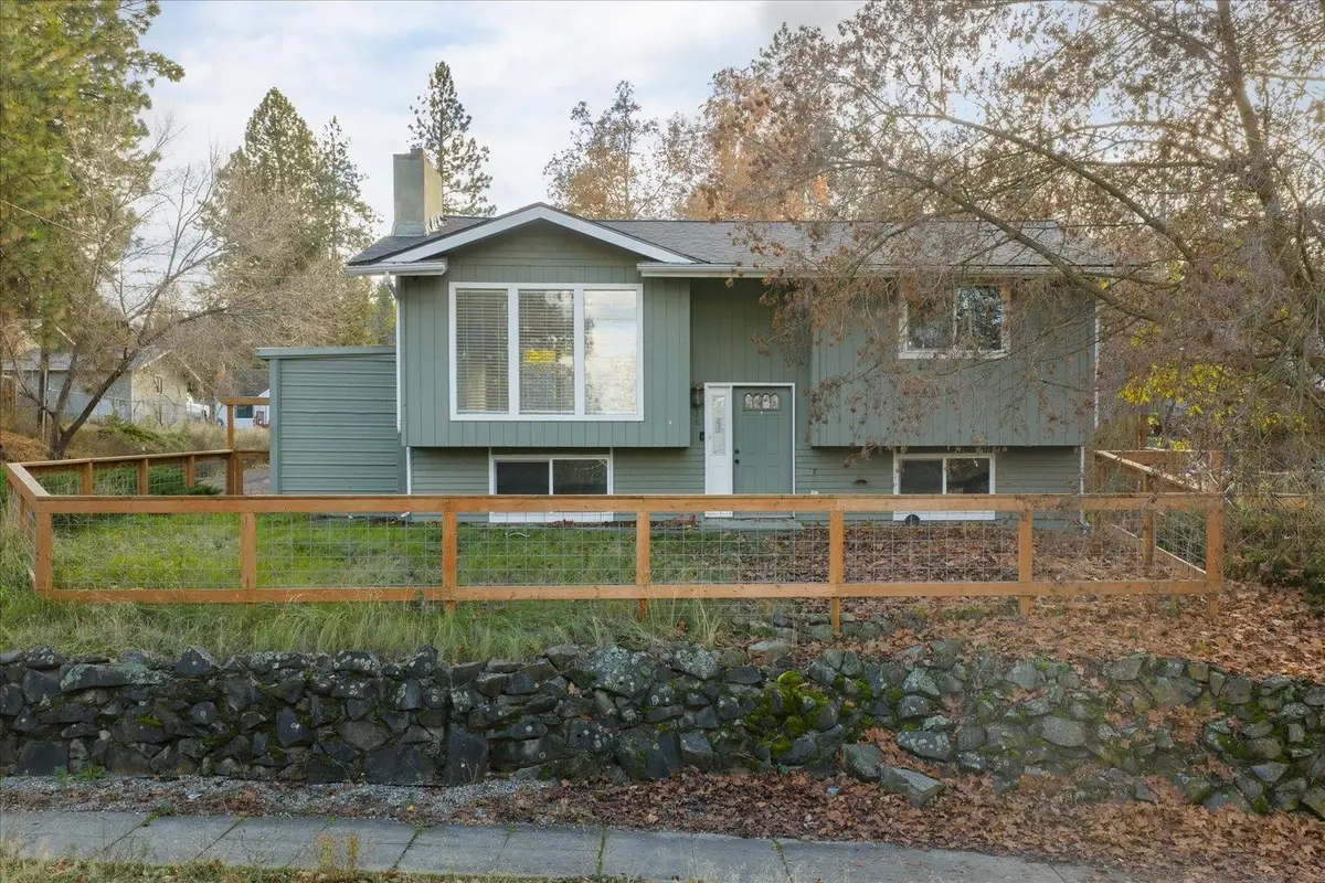 3828 E 8th Ave, Spokane, WA 99202 - #1