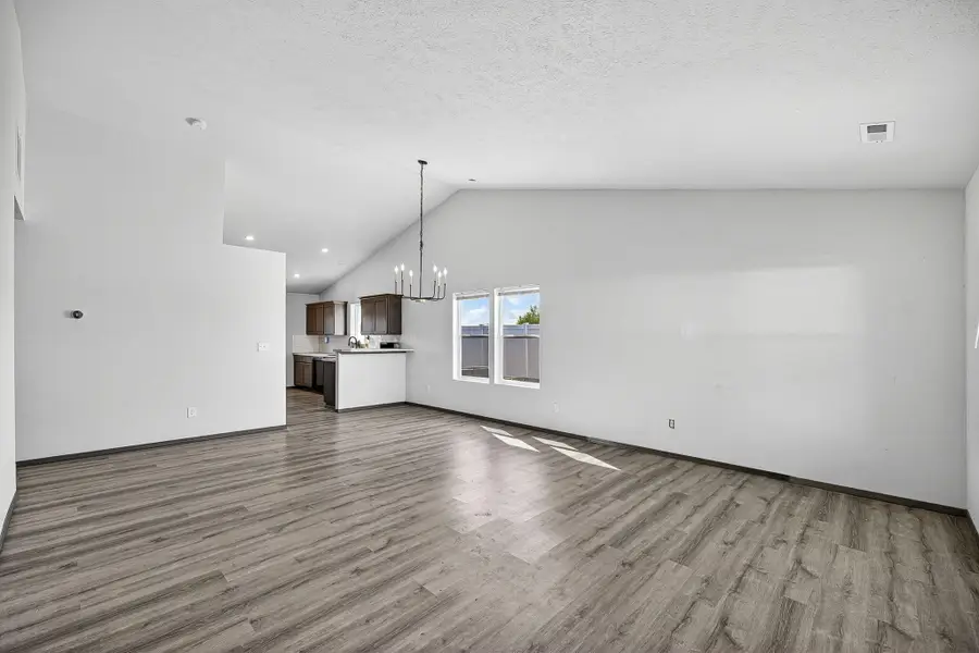 10307 W Salmonberry Rd, Cheney, WA 99004 - #3