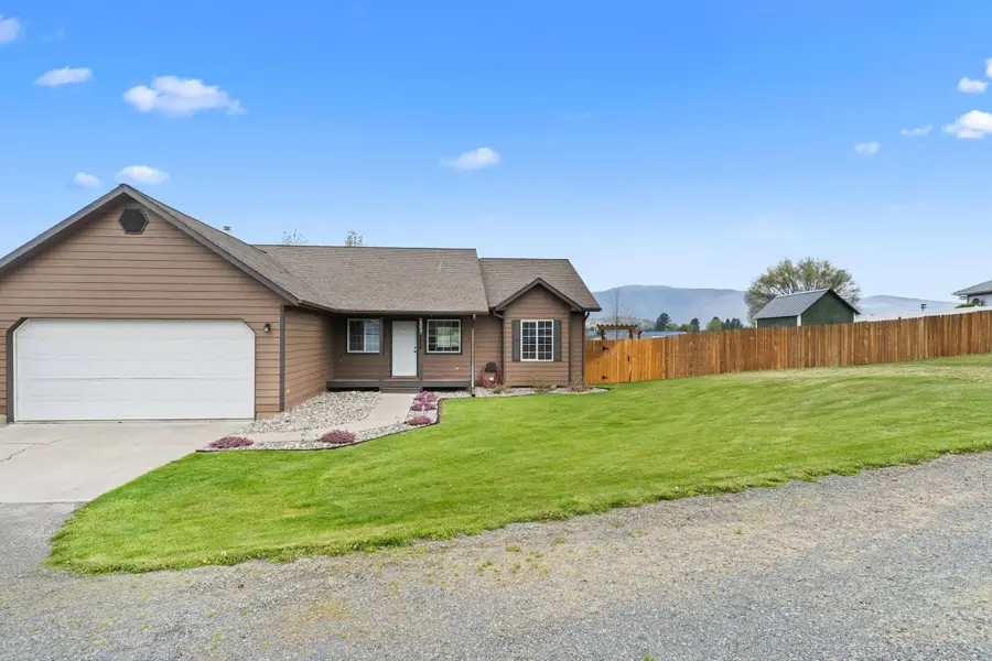 1350 Narcissus Ct, Kettle Falls, WA 99141 - #2