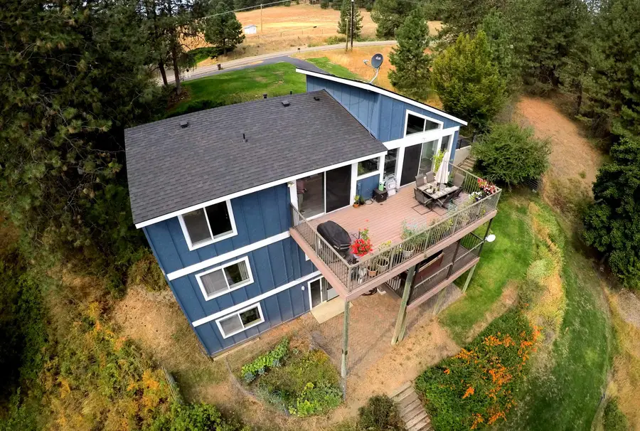 23214 N Perry Rd, Colbert, WA 99005 - #3