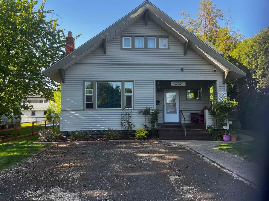 1018 W Grace Ave, Spokane, WA 99205 - #2