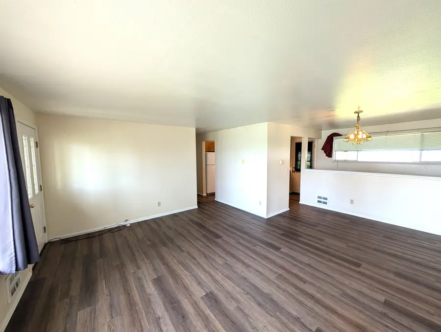 746 Villard St, Cheney, WA 99004 - #2