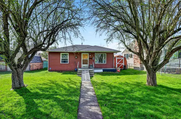 824 E Joseph Ave, Spokane, WA 99208