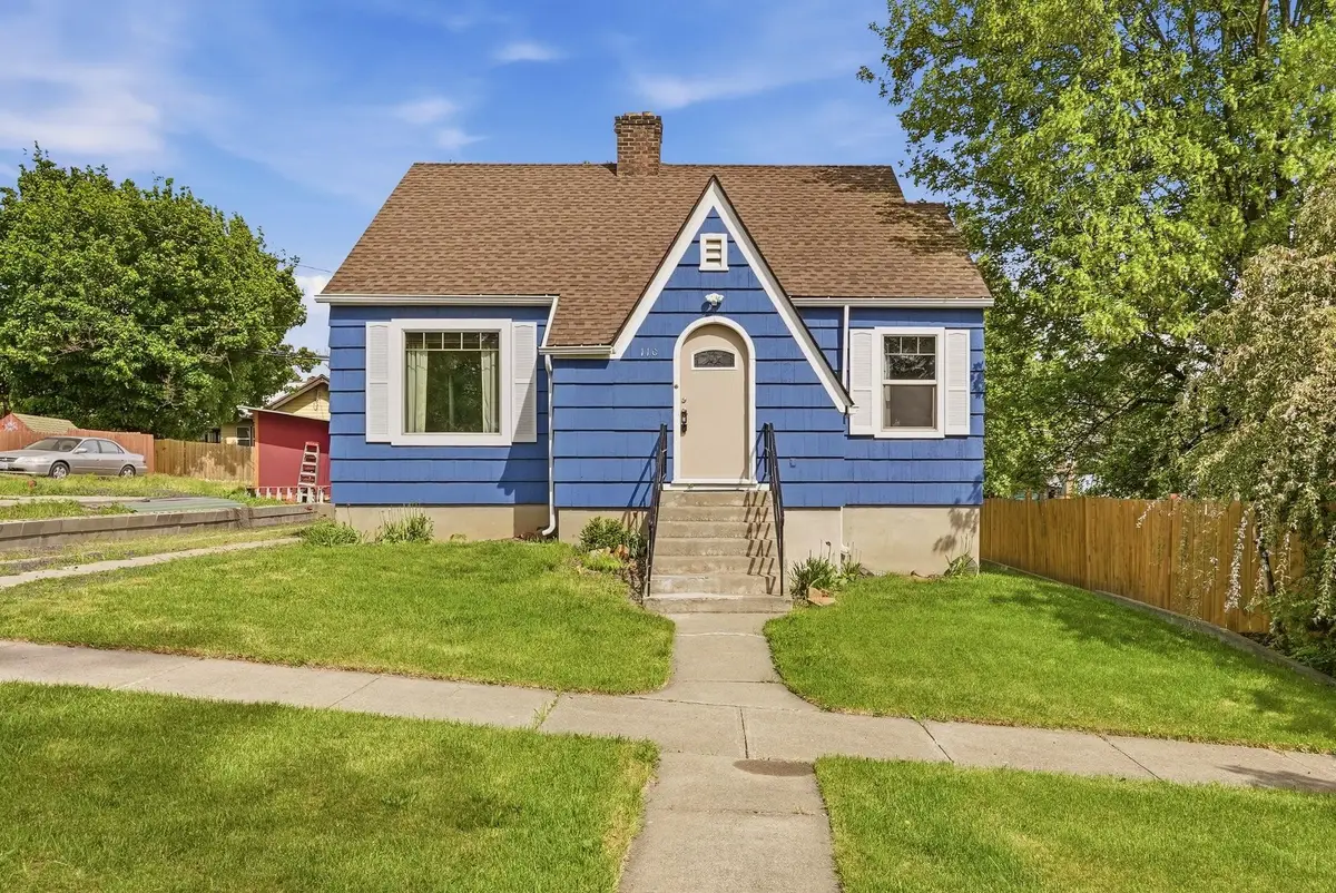 110 S Lake St, Tekoa, WA 99033 - #1