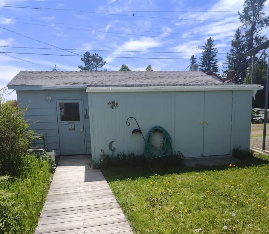 711 Washington St, Davenport, WA 99122 - #3