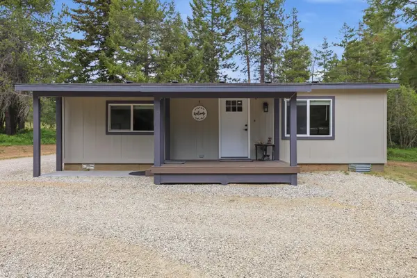 4543 W Olson Rd, Clayton, WA 99110
