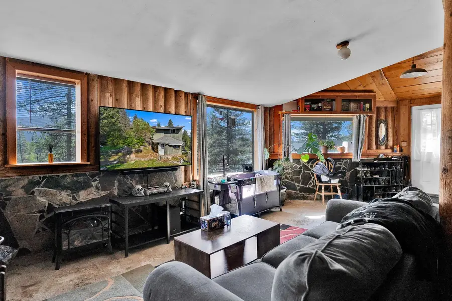 579 Blue Heron Rd, Newport, WA 99156 - #3