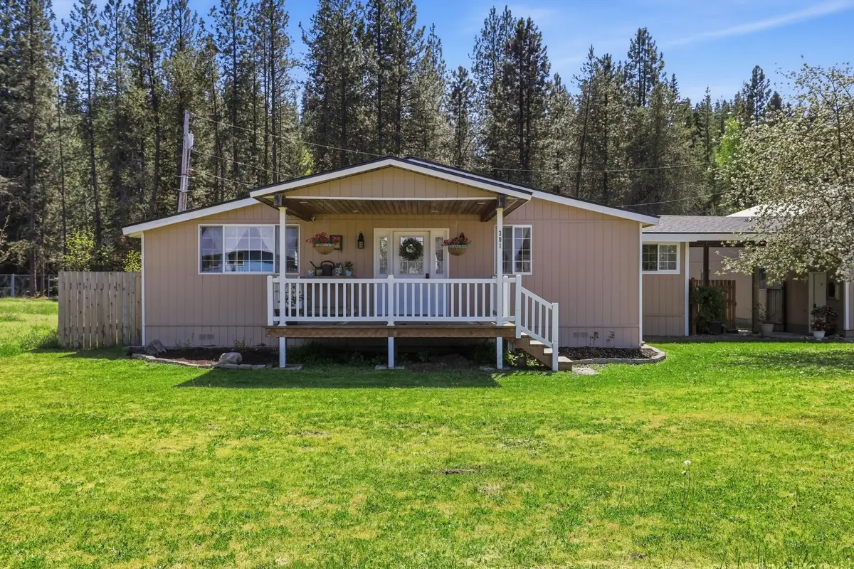 301 W 8th St, Newport, WA 99156 - #1