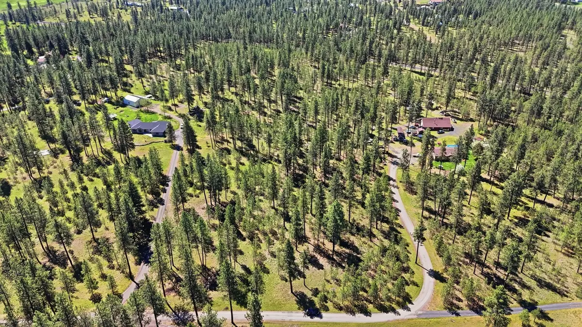 2205 W Dynamite Ln, Spokane, WA 99224 - #1