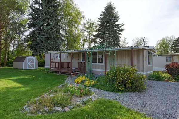 35717 N Spotted Rd, Clayton, WA 99110