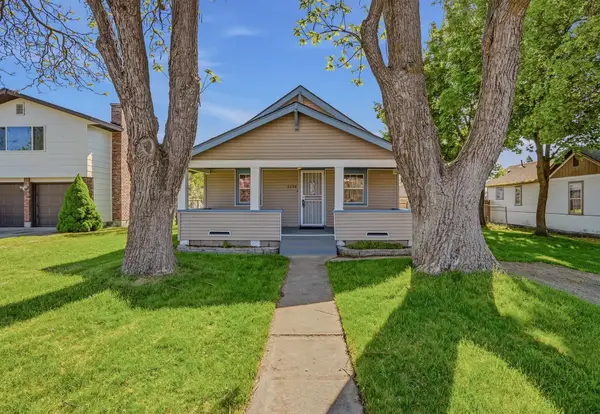 6208 N Whitehouse St, Spokane, WA 99205