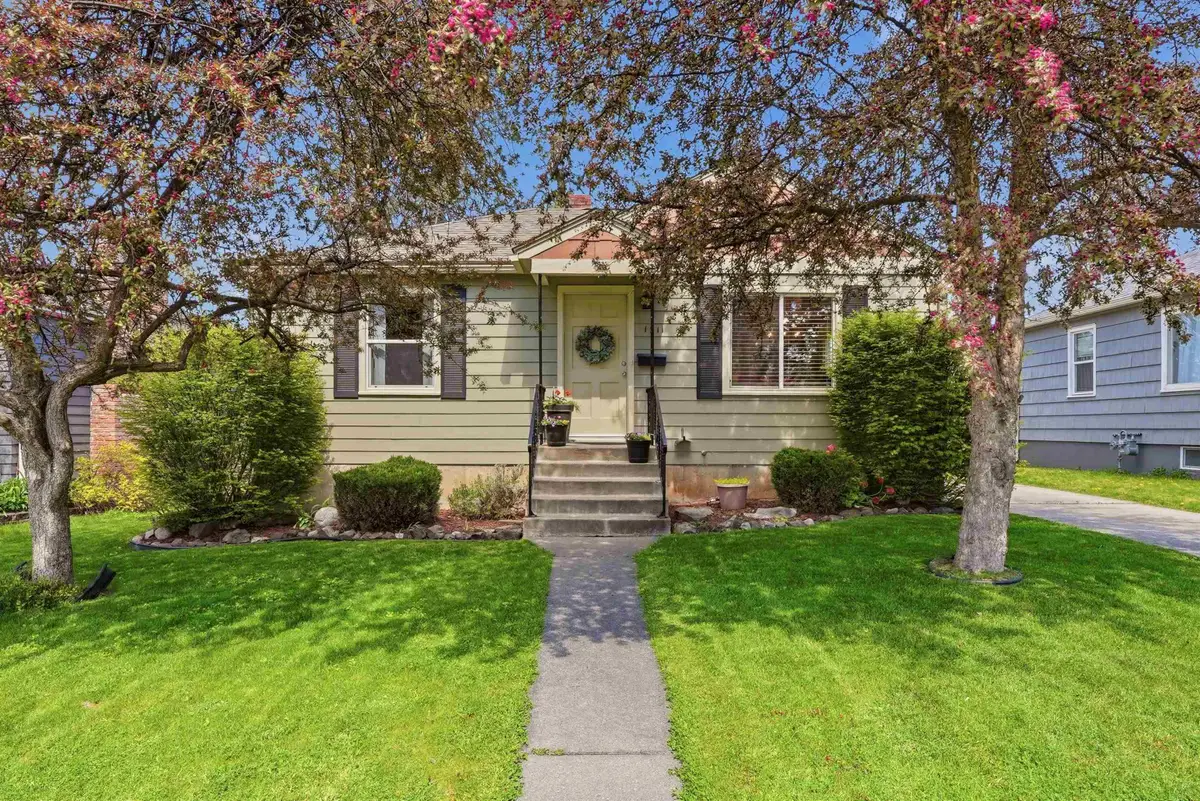 1311 E 40th Ave, Spokane, WA 99203 - #1