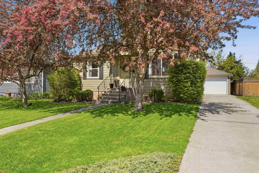 1311 E 40th Ave, Spokane, WA 99203 - #3