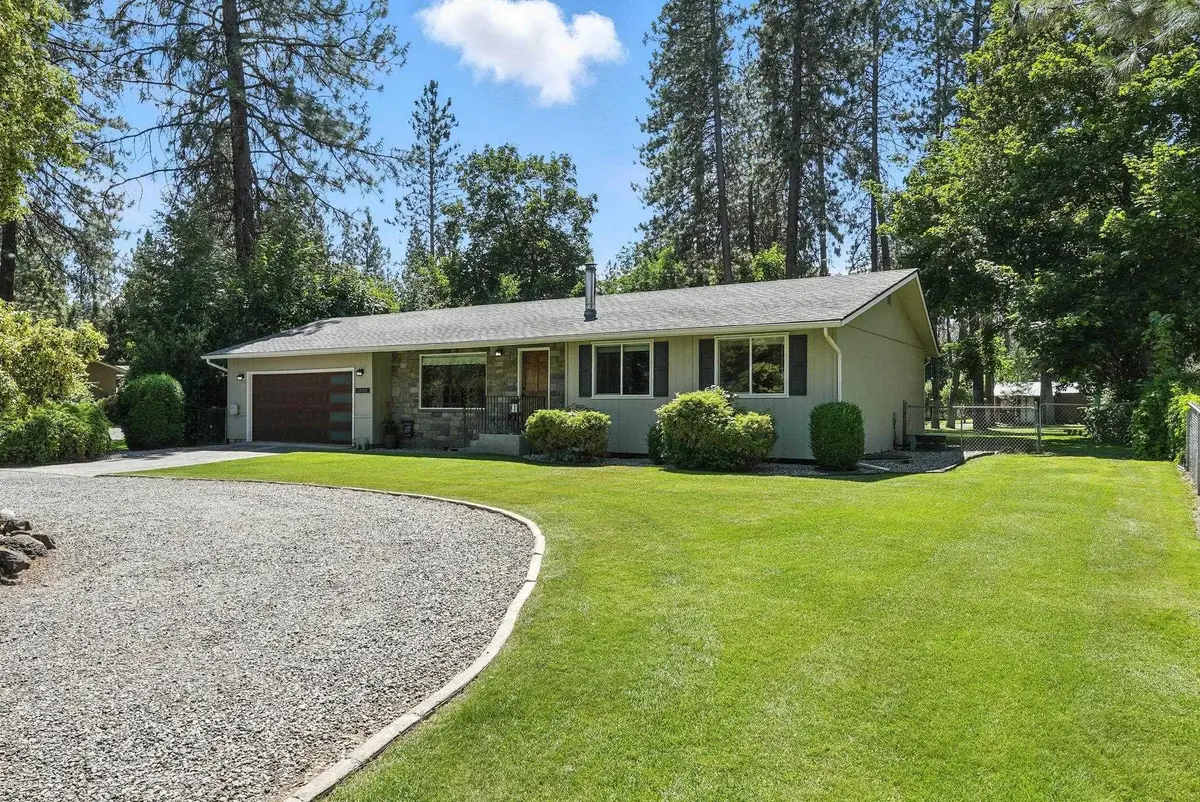 17717 N West Shore Rd, Nine Mile Falls, WA 99026 - #1