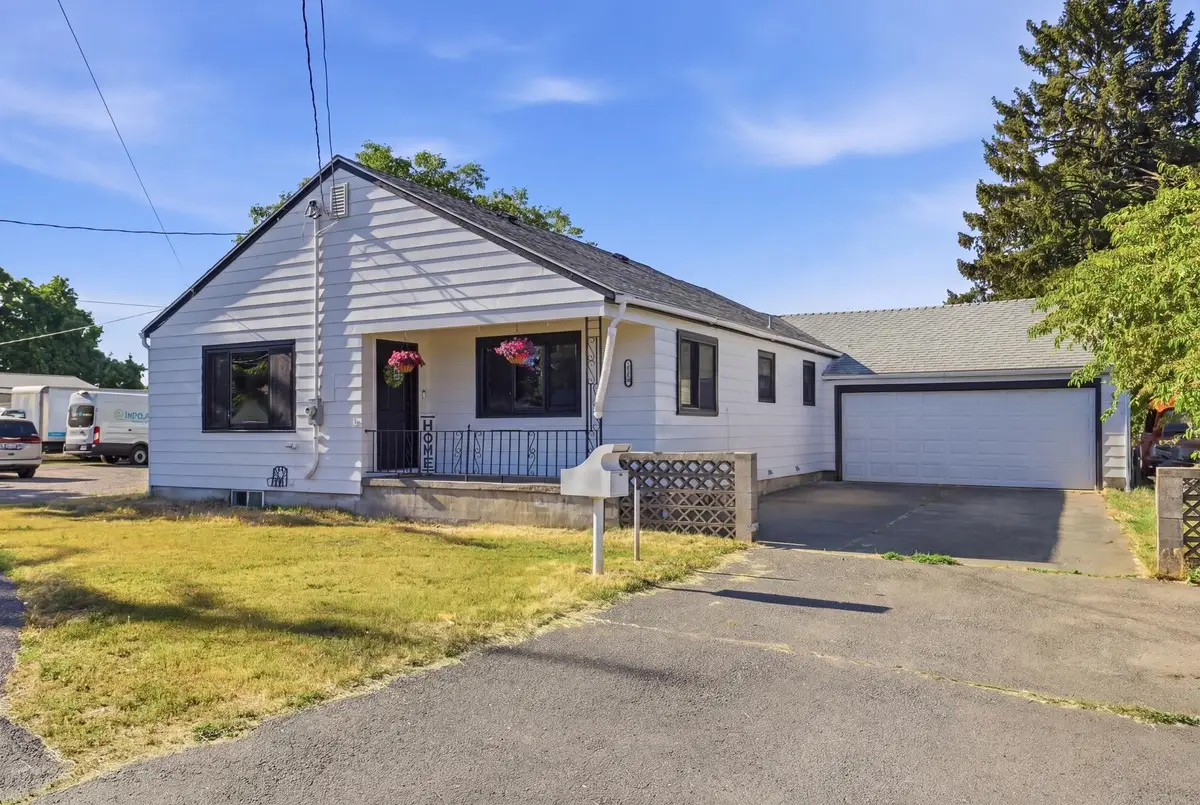 9723 E Broadway Ave, Spokane Valley, WA 99206 - #1