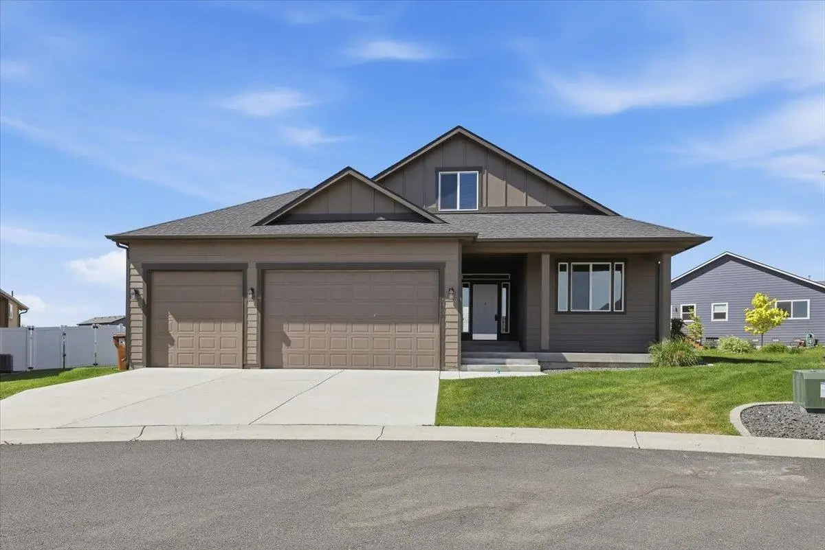 1613 W Lavender Ct, Spokane, WA 99208 - #1