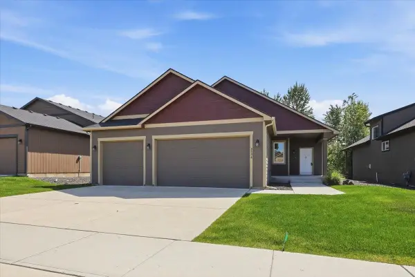 8504 N Summerhill Ln, Spokane, WA 99208