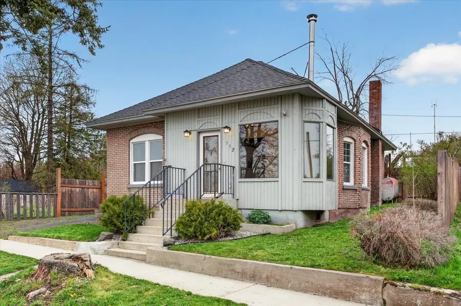 112 N College St, Tekoa, WA 99033 - #2