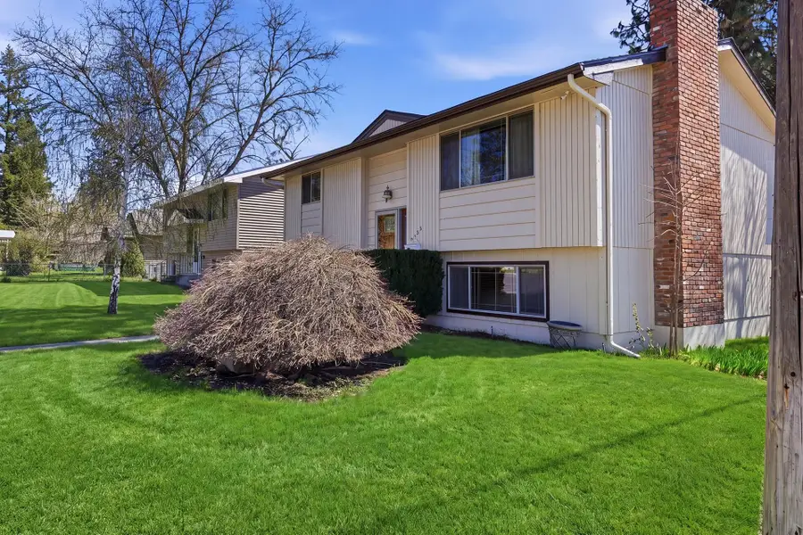 3433 W Wellesley Ave Ave, Spokane, WA 99205 - #3