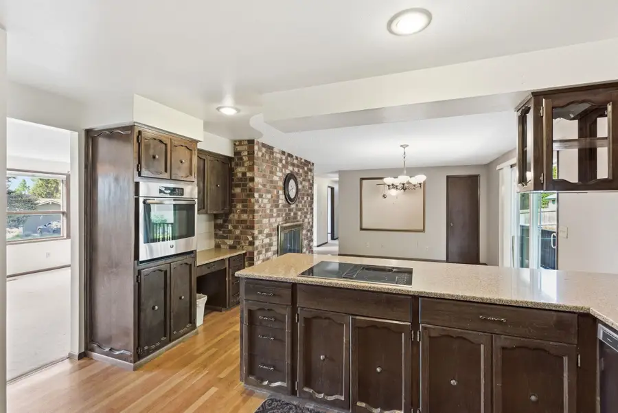5207 S Dearborn Dr, Spokane, WA 99223 - #2