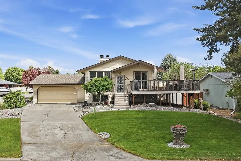 3505 S Fox Rd, Spokane Valley, WA 99206 - #1