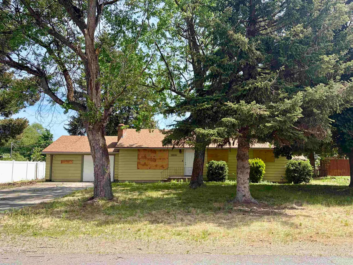 1010 N Fox Rd, Spokane, WA 99206 - #1