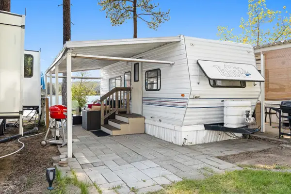 41000 Granite Point Rd, Loon Lake, WA 99148