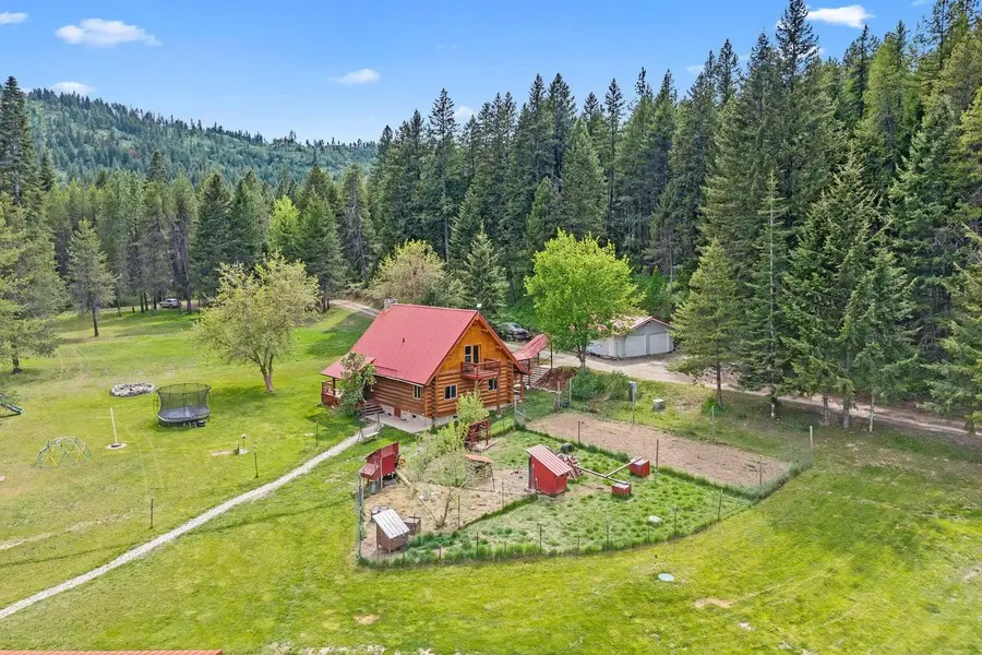 2111 H Dry Creek Rd, Chewelah, WA 99109 - #3