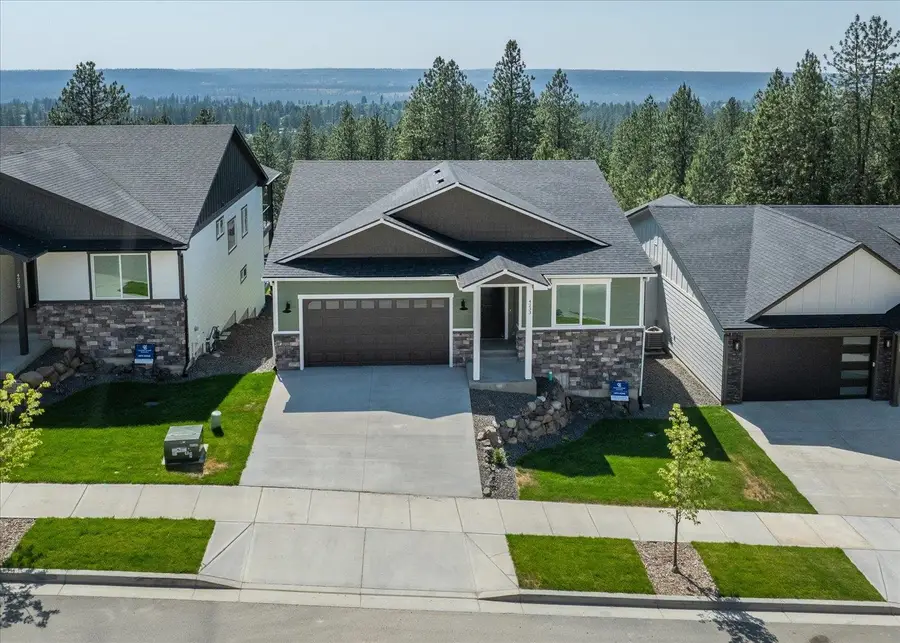 4233 W Tolliver Ct, Spokane, WA 99208 - #3