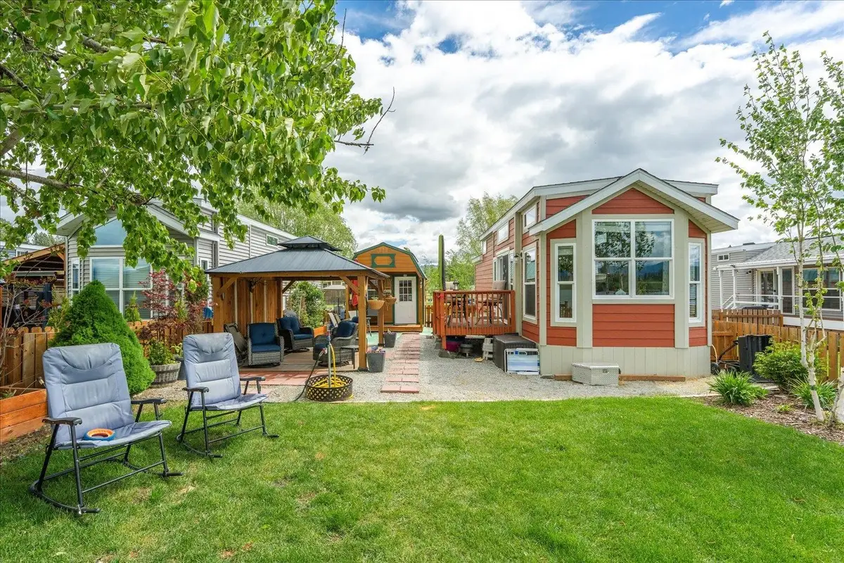 489 Guinevere Dr Dr, Usk, WA 99180 - #1