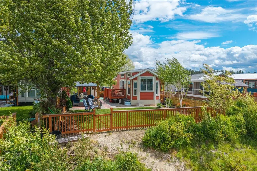489 Guinevere Dr Dr, Usk, WA 99180 - #2