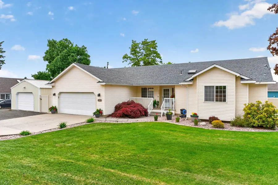 13707 E 12th Ave, Spokane Valley, WA 99216 - #2