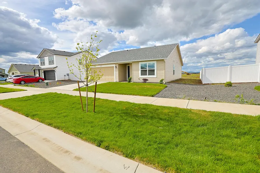 13540 W Crosswinds Ave, Airway Heights, WA 99001 - #2