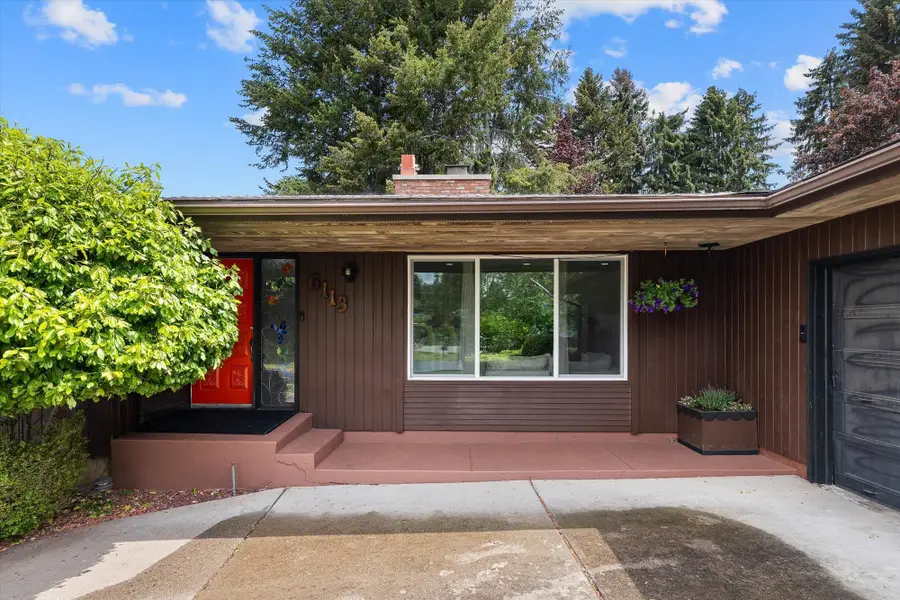 6113 S Crestline St, Spokane, WA 99223 - #2