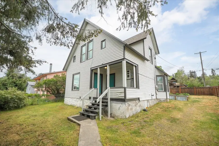 2502 E Hartson Ave, Spokane, WA 99202 - #2