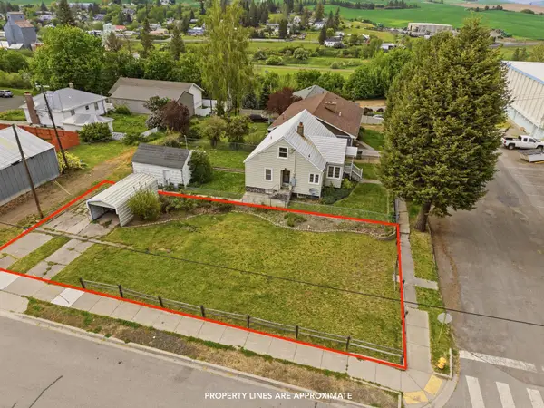 103 N Leslie St, Tekoa, WA 99033