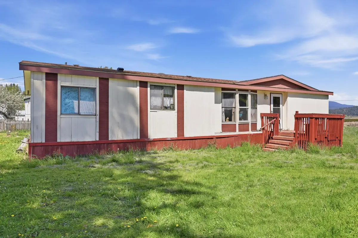 11076 N Honeymoon Bay Rd, Newman Lake, WA 99025 - #1