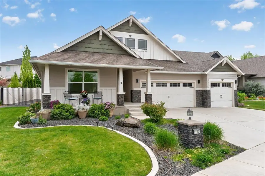 1725 S Clover Dr, Greenacres, WA 99016 - #2