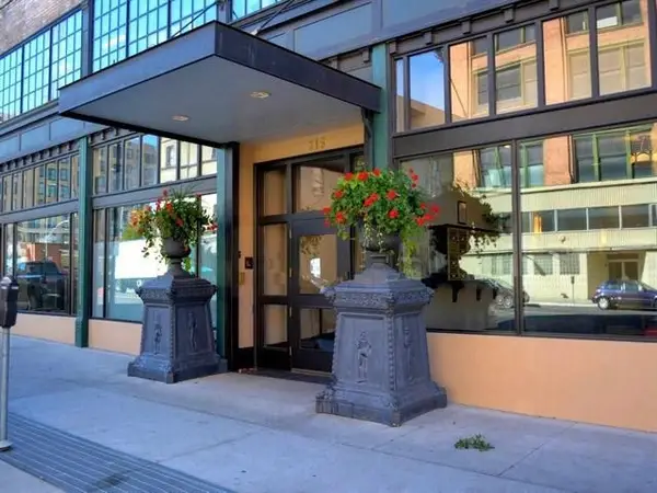 315 W Riverside Ave #101, Spokane, WA 99201