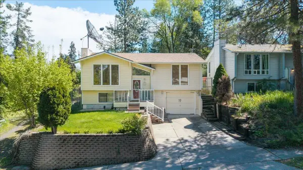 707 S Myrtle St, Spokane, WA 99202