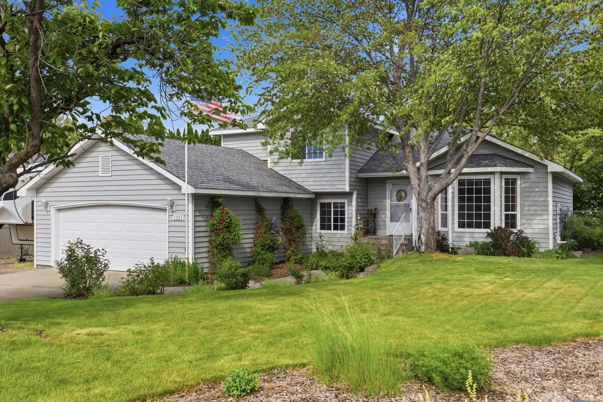 1221 S Bannen Rd, Veradale, WA 99037 - #1