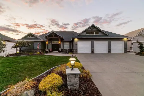 1305 N King James Ln, Liberty Lake, WA 99019