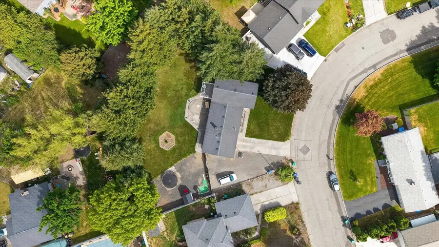 15312 N Sheridan St, Mead, WA 99021 - #3