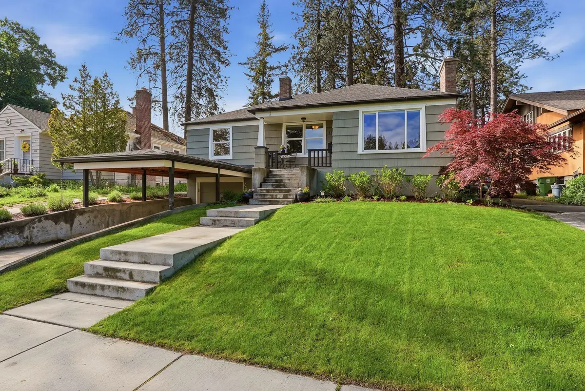 127 W 26th Ave, Spokane, WA 99203 - #1
