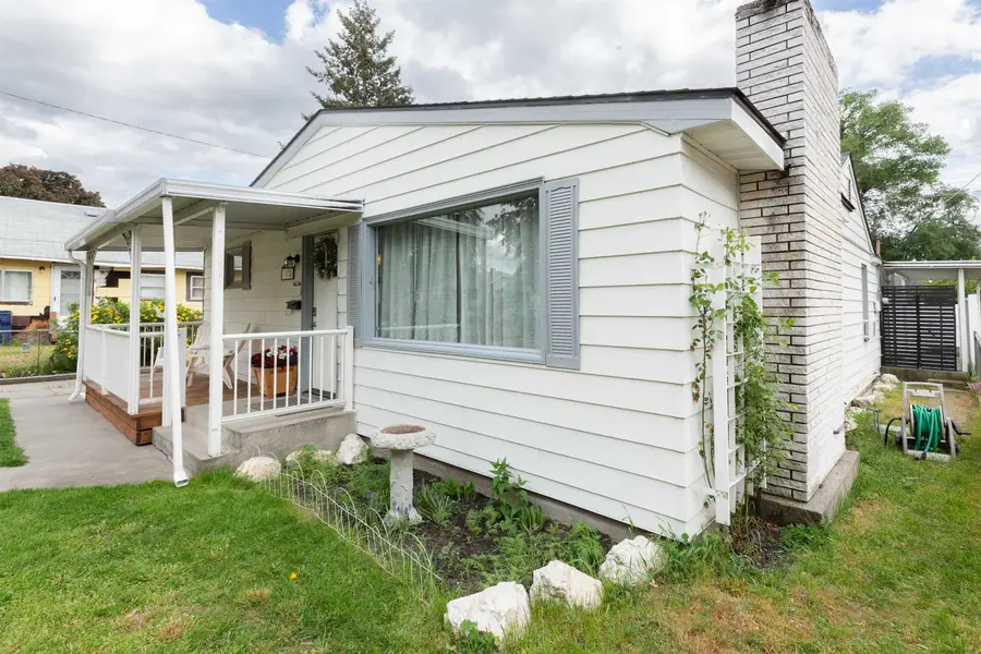 1028 E Queen Ave, Spokane, WA 99207 - #3