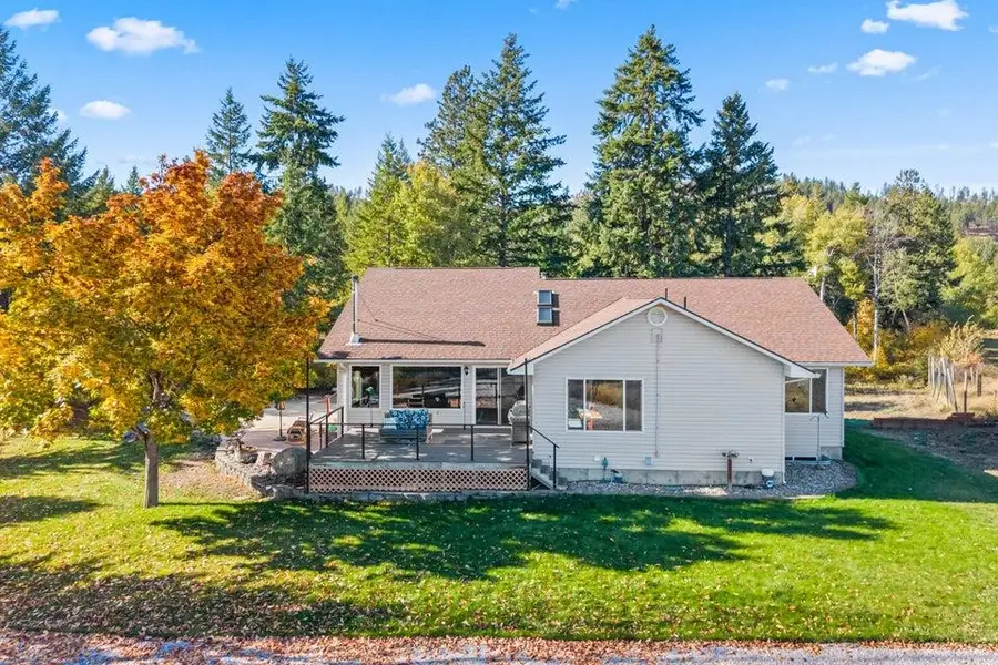 917 B Philpott Rd, Colville, WA 99114 - #3