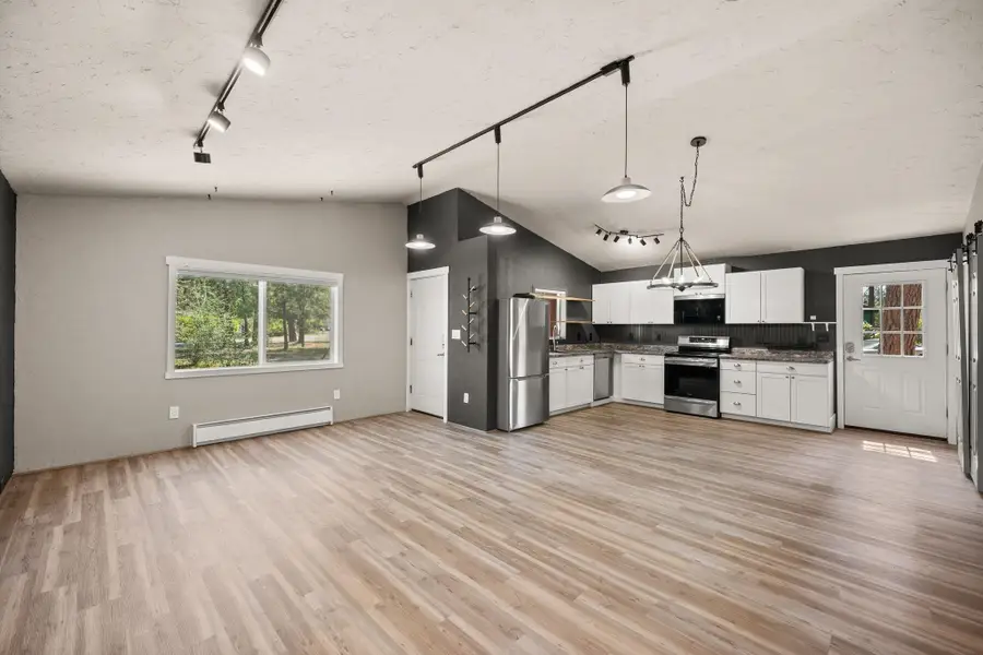 6449 Circle Dr, Nine Mile Falls, WA 99026 - #3
